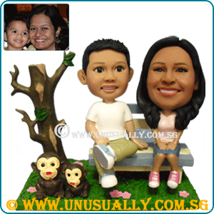 Custom Lovely Mum & Son At Garden Figurines
